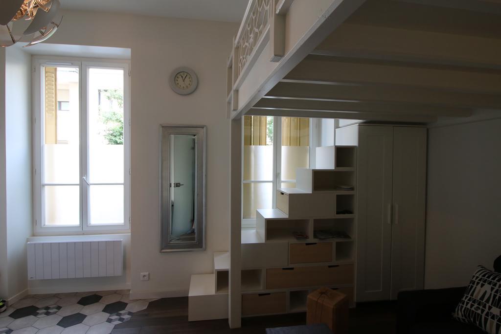 Le Petit Lys Lägenhet Vincennes Exteriör bild